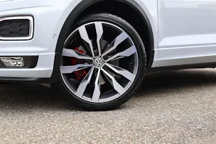 VW T-Roc 1.5 TSI Sport DSG 4motion * SOUNDSYSTEM BEATS * RÜCKFAHRKAMERA * PACK INFOTAINMENT *