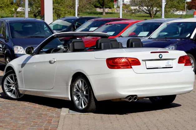 BMW 325i Cabriolet