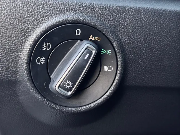 VW T-Roc 2.0 TDI SCR Advance DSG 4Motion *Apple CarPlay/Android Auto*Tempomat ACC*DAB+ uvm.*