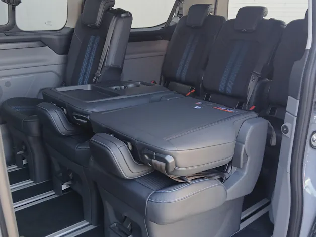 FORD Tourneo Custom Bus 320 L1 2.0 EcoBlue 170 Sport 4x4