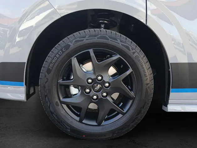 FORD Tourneo Custom Bus 320 L1 2.0 EcoBlue 170 Sport 4x4