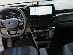 FORD Tourneo Custom Bus 320 L1 2.0 EcoBlue 170 Sport 4x4