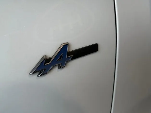 RENAULT Rafale 1.2 E-Tech Plug-in Hybrid 300 4x4 Atelier Alpine