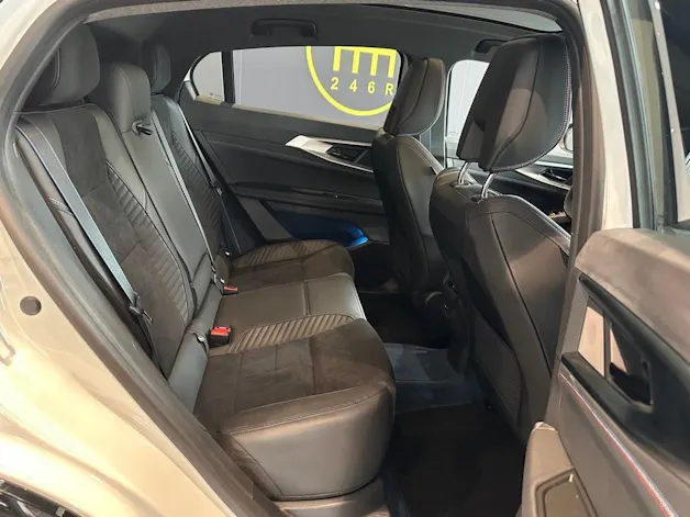 RENAULT Rafale 1.2 E-Tech Plug-in Hybrid 300 4x4 Atelier Alpine
