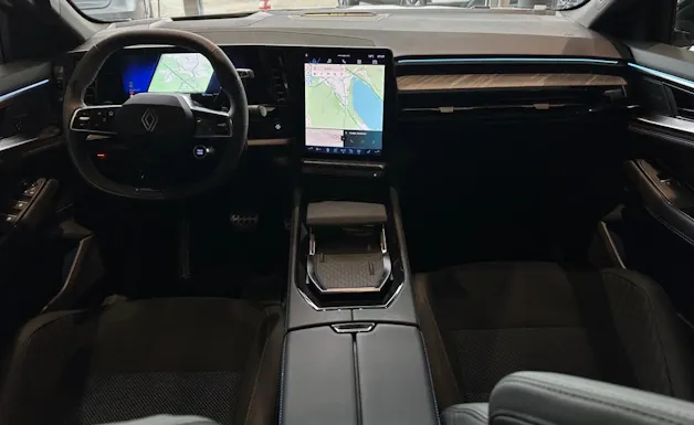 RENAULT Rafale 1.2 E-Tech Plug-in Hybrid 300 4x4 Atelier Alpine