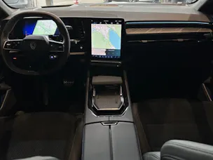 RENAULT Rafale 1.2 E-Tech Plug-in Hybrid 300 4x4 Atelier Alpine