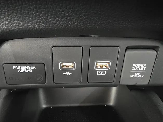 HONDA Jazz 1.5i-MMD Cr. Advance