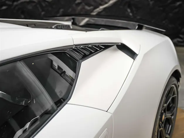 Lamborghini Huracan Tecnica *CH Auto*Full PPF*Weiss Matt*Lift*