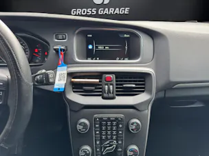 VOLVO V40 D3 Kinetic