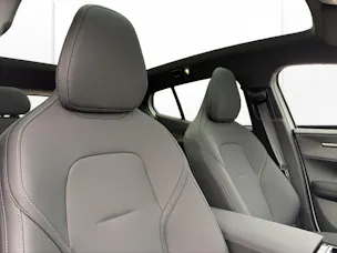 VOLVO EX30 P8 Ultra XCENTRIC Black Edition AWD