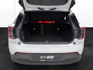 VOLVO EX30 P8 Ultra XCENTRIC Black Edition AWD