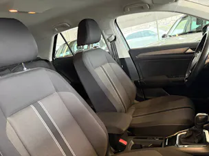 VW T-Roc 1.5 TSI EVO Advance DSG | Anhängerkupplung | Kamera | Winterpaket | Wireless App Connect |