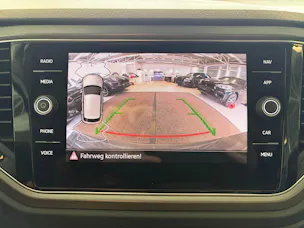 VW T-Roc 1.5 TSI EVO Advance DSG | Anhängerkupplung | Kamera | Winterpaket | Wireless App Connect |