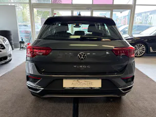 VW T-Roc 1.5 TSI EVO Advance DSG | Anhängerkupplung | Kamera | Winterpaket | Wireless App Connect |