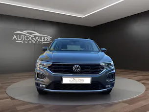 VW T-Roc 1.5 TSI EVO Advance DSG | Anhängerkupplung | Kamera | Winterpaket | Wireless App Connect |