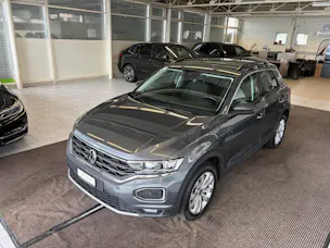 VW T-Roc 1.5 TSI EVO Advance DSG | Anhängerkupplung | Kamera | Winterpaket | Wireless App Connect |