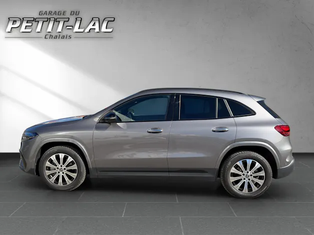MERCEDES-BENZ EQA 350 AMG LINE 4Matic Swiss Star