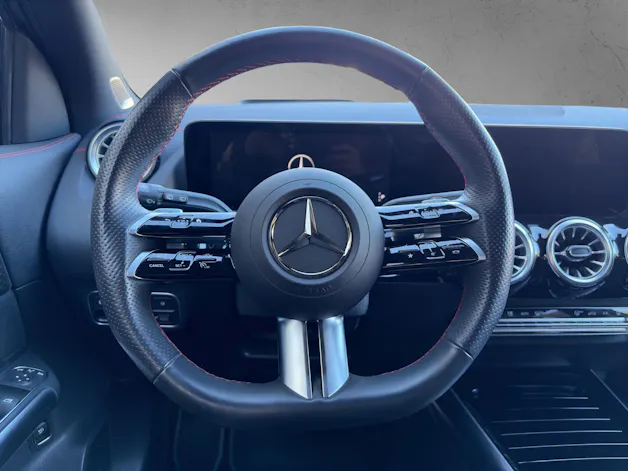 MERCEDES-BENZ EQA 350 AMG LINE 4Matic Swiss Star