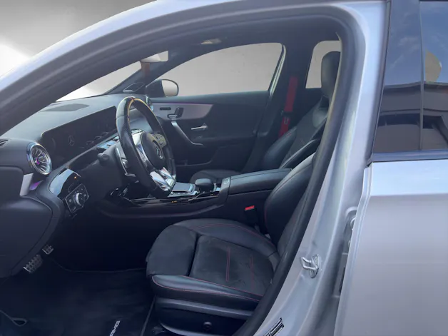 MERCEDES-BENZ A 35 AMG 4Matic Speedshift