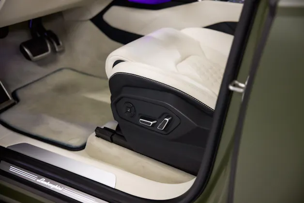 Lamborghini Urus S E-Gear *Werkslackierung Verde Turbine Matt*