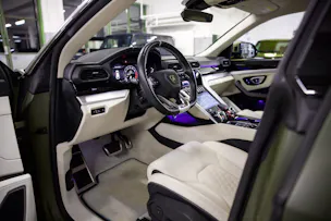 Lamborghini Urus S E-Gear *Werkslackierung Verde Turbine Matt*