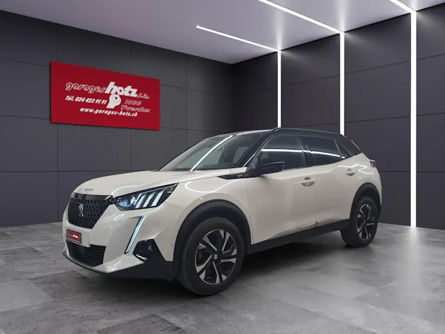 PEUGEOT 2008 1.2 GT
