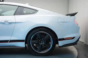 FORD Mustang Fastback 5.0 V8 Mach 1 Automat