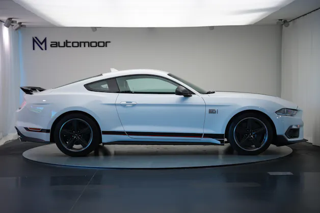 FORD Mustang Fastback 5.0 V8 Mach 1 Automat