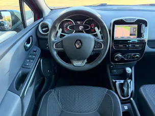 RENAULT Clio Grandtour 1.2 TCe 120 Iconic S/S