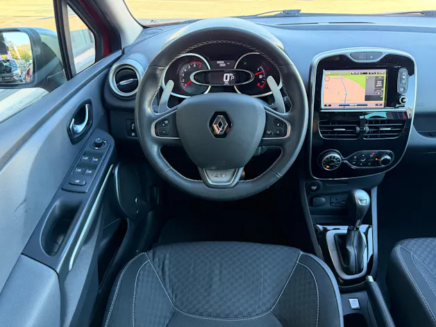 RENAULT Clio Grandtour 1.2 TCe 120 Iconic S/S