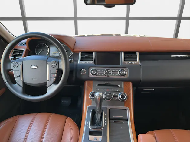 Land Rover Range Rover Sport 3.0 TDV6 HSE Automatic