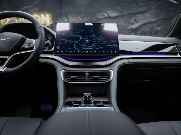 BYD Seal U DM-i Design AWD *Werksgarantie*Panorama*Sitzbelüftung*360° Kamera*