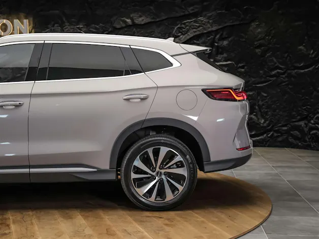BYD Seal U DM-i Design AWD *Werksgarantie*Panorama*Sitzbelüftung*360° Kamera*