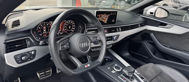 AUDI A5 Cabriolet 2.0 TFSI S-Line S-tronic