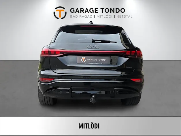 AUDI Q6 e-tron quattro