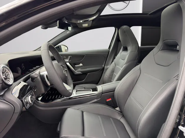 MERCEDES-BENZ A 220 4Matic 8G-DCT