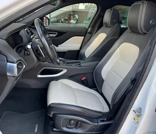 Jaguar F-Pace 30t 2.0 R-Sport AWD Automatik