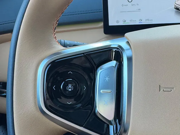 Geely STARRAY EM-i Max+29.8 kWh cloudveil silver