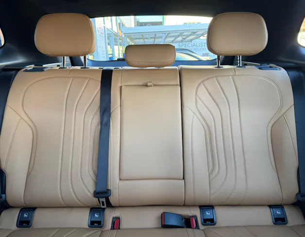 Geely STARRAY EM-i Max+29.8 kWh cloudveil silver