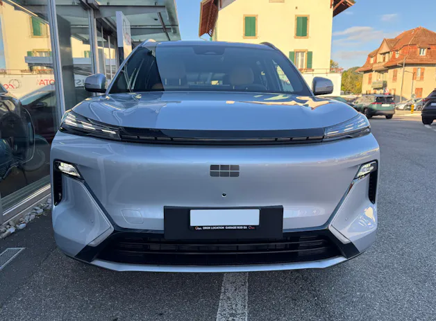 Geely STARRAY EM-i Max+29.8 kWh cloudveil silver