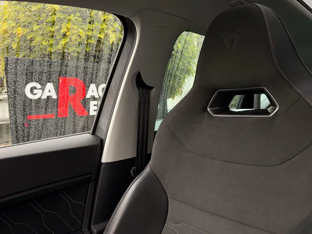 CUPRA Ateca 1.5 TSI ***ANHÄNGERKUPPLUNG & PANORAMADACH***