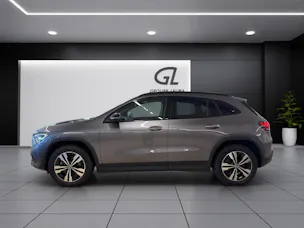 MERCEDES-BENZ GLA 250 4Matic Progressive 8G-DCT