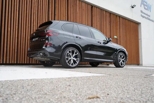 BMW X5 xDRIVE 48V 40i M SPORT PRO BLACK STEPTRONIC l 381 PS