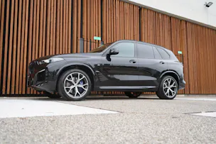 BMW X5 xDRIVE 48V 40i M SPORT PRO BLACK STEPTRONIC l 381 PS