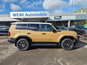 Toyota Land Cruiser 2.8TD Invincible