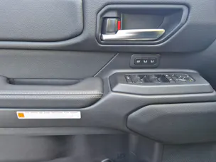 Toyota Land Cruiser 2.8TD Invincible