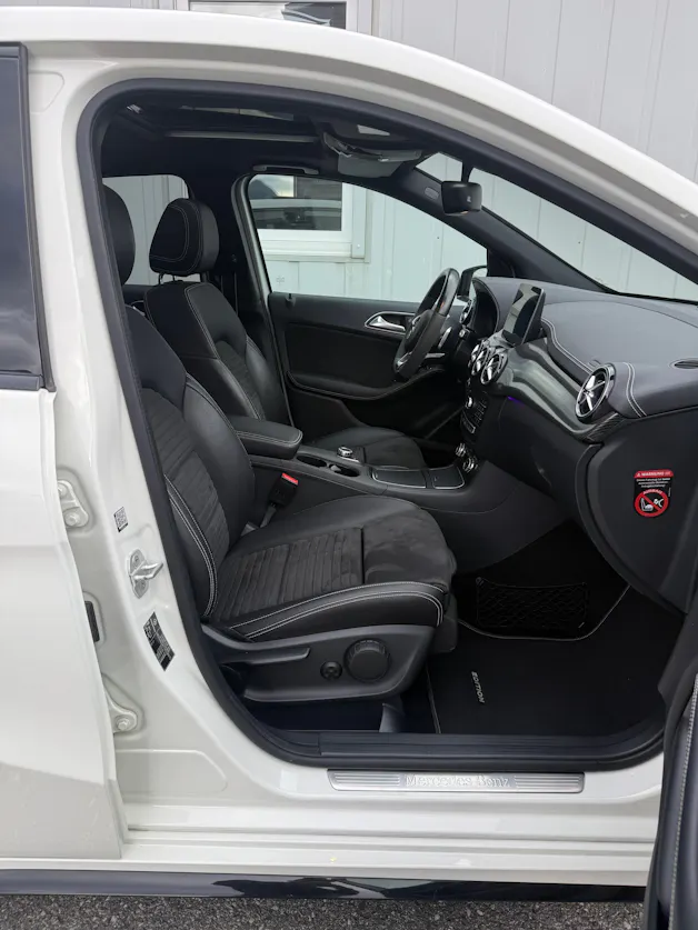 MERCEDES-BENZ B 220 AMG Line 4Matic 7G-DCT * SOMMER & WINTERRÄDER*