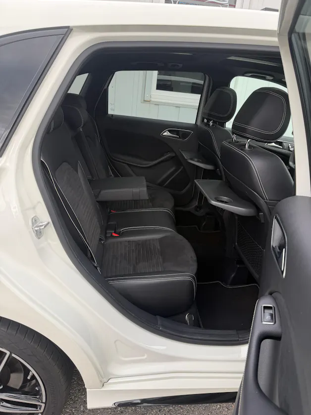 MERCEDES-BENZ B 220 AMG Line 4Matic 7G-DCT * SOMMER & WINTERRÄDER*