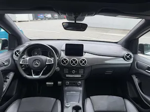MERCEDES-BENZ B 220 EDITION AMG Line 4Matic 7G-DCT *SOMMER & WINTERRÄDER*