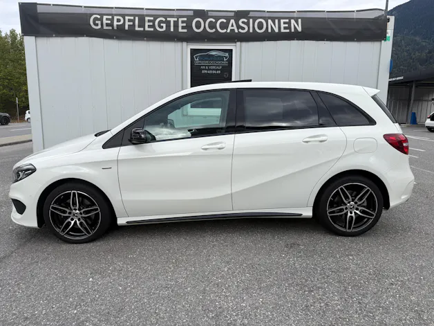 MERCEDES-BENZ B 220 AMG Line 4Matic 7G-DCT * SOMMER & WINTERRÄDER*